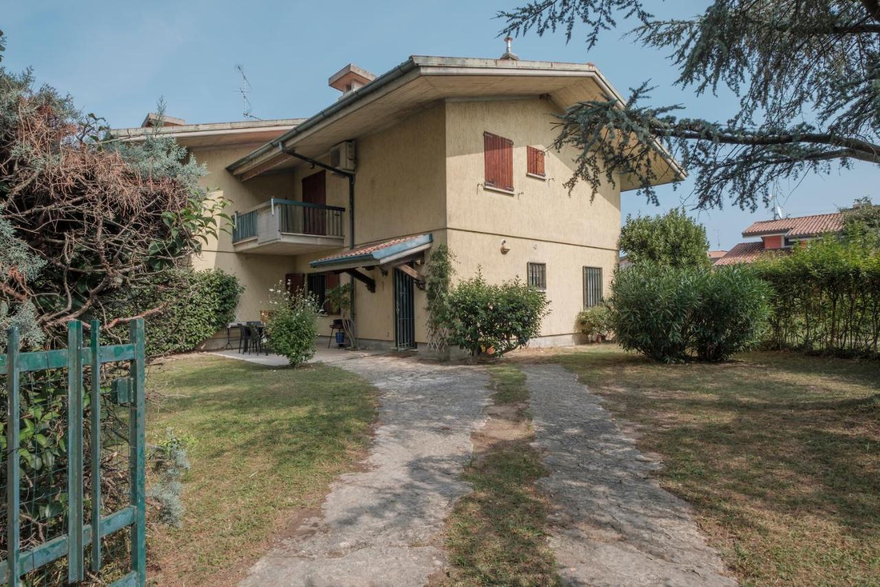 Ida - 2 Bedrooms With Private Garden Apartament *